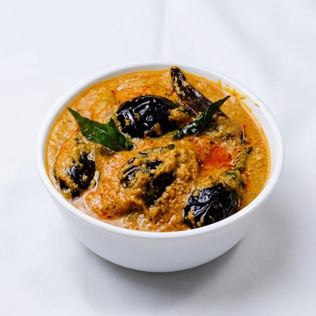 Baingan Mirchi Salan.