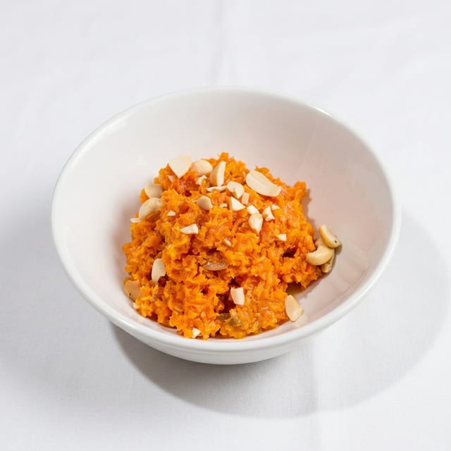 Gajar Ka Halwa (Carrot Cake).